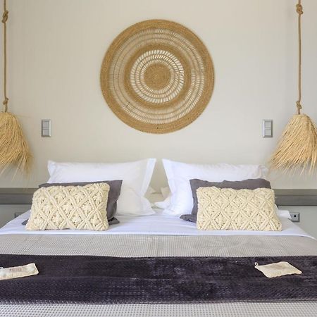 באטסי Iliades Luxury Boutique Suites מראה חיצוני תמונה